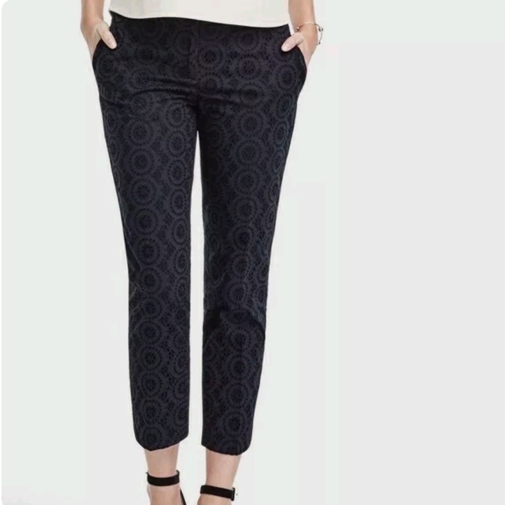 AT Devin Ankle Pant in Navy Eyelet Lace
